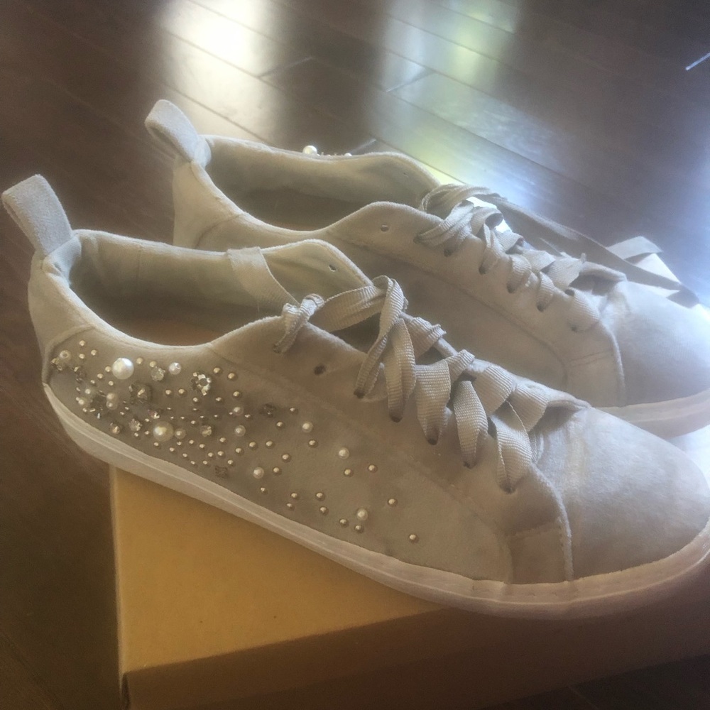 Zara light gray velvet sneakers with stones